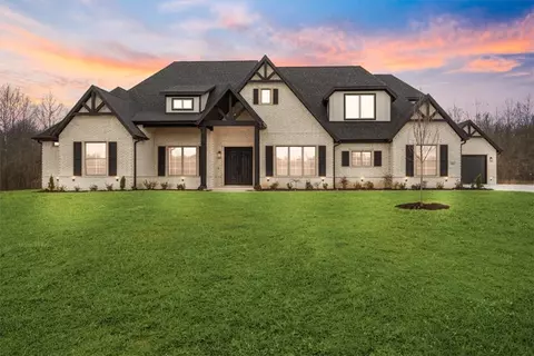 305 NE Meadowgreen St, Bentonville, AR 72712