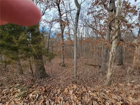 Mawnan Circle, Bella Vista, AR 72714