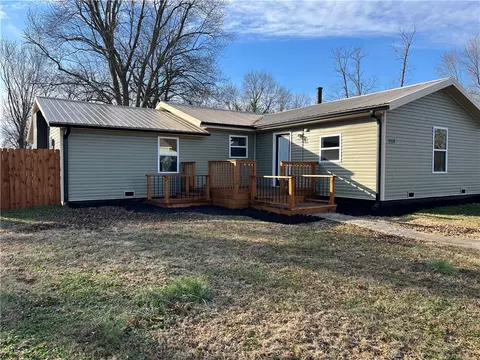 915 Main, Westville, OK 74965