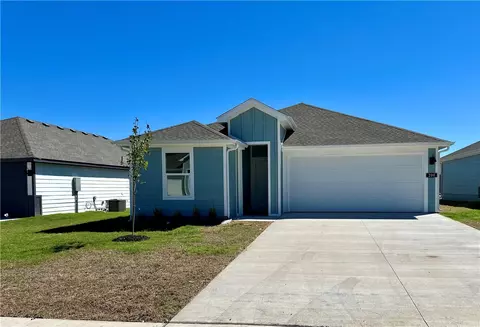 200 NW Pinwheel St, Highfill, AR 72734