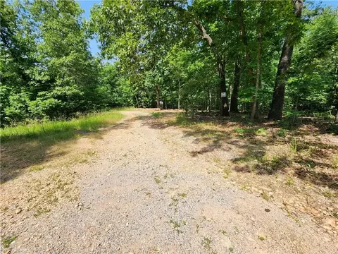 Claypole Lane, Bella Vista, AR 72715