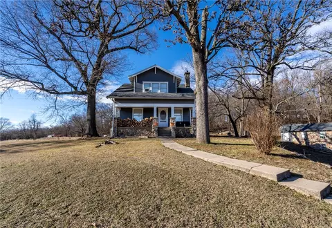 20542 Dawn Hill East Rd, Gentry, AR 72734