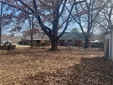 View/Area - 814 E Cherry St, Alma, AR 72921 photo 2 of 3