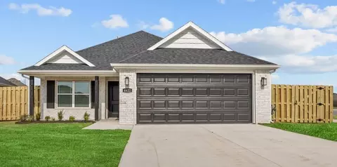 1101 Winifred Ave, Lowell, AR 72745