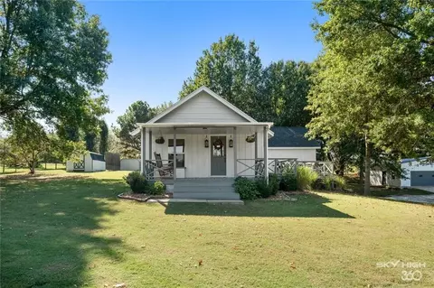 2067 Brush Creek Rd, Springdale, AR 72762