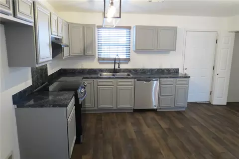 Kitchen - 504 Ewalt Ave, Springdale, AR 72764 photo 3 of 4