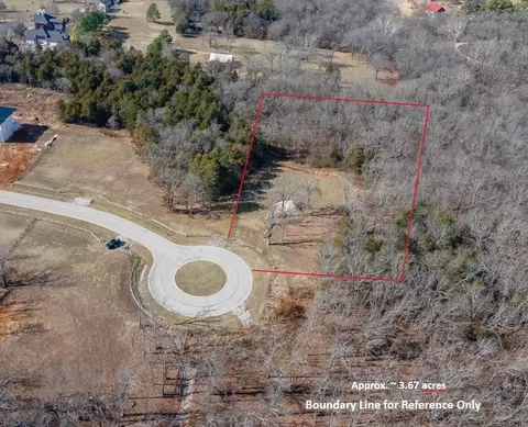 3975 N Hawksbill Rd, Fayetteville, AR 72703