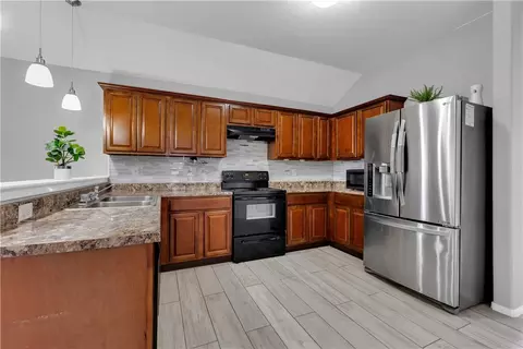 Kitchen - 201 E Glendale, Rogers, AR 72756 photo 2 of 3