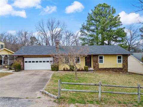 19 Elizabeth, Bella Vista, AR 72715