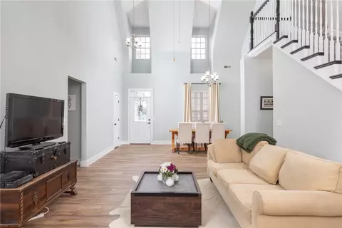 Living - 560 Tyler St, Centerton, AR 72719 photo 4 of 4