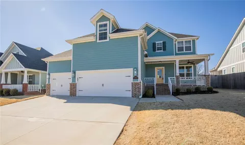 809 Wembley Park, Cave Springs, AR 72718