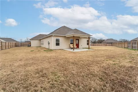 Exterior - 911 Raspberry St, Elkins, AR 72727 photo 4 of 5