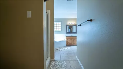 Entry Way - 6108 Sandy Parker Ct, Fort Smith, AR 72916 photo 1 of 1