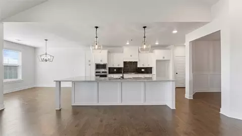 Kitchen - 1241 Red Maple, Centerton, AR 72719 photo 3 of 12