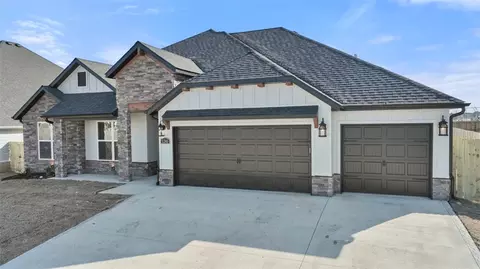 Exterior - 1241 Red Maple, Centerton, AR 72719 photo 2 of 12