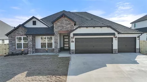 1241 Red Maple, Centerton, AR 72719