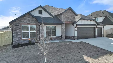 Exterior - 1241 Red Maple, Centerton, AR 72719 photo 4 of 12