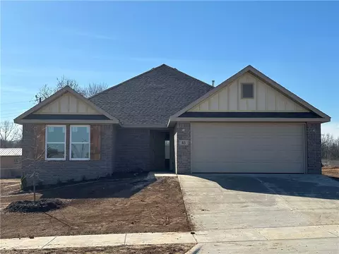 45 W Pitts St, Farmington, AR 72730