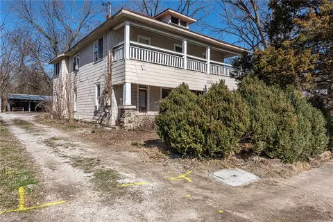 510 W Prairie St, Fayetteville, AR 72701