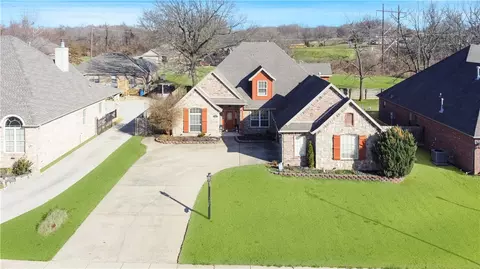 Exterior - 3827 Pasofino Loop, Springdale, AR 72764 photo 3 of 10