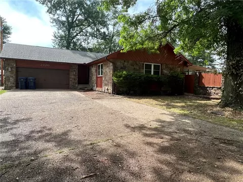2320 Chouteau Ave, Baxter Springs, KS 66713