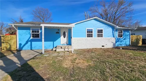 1209 Young St, Springdale, AR 72764