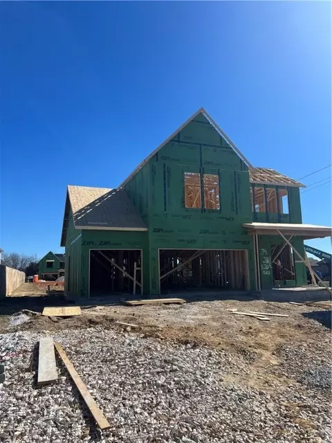 2811 S 20th Pl, Rogers, AR 72758