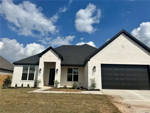 3426 E Greystone Dr, Fayetteville, AR 72764