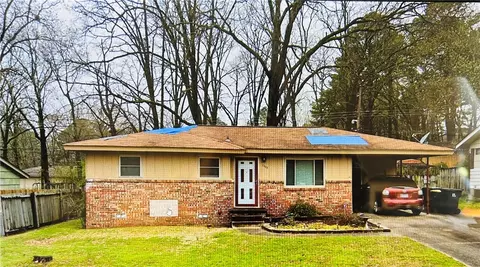 7002 W Wakefield Dr, Little Rock, AR 72209