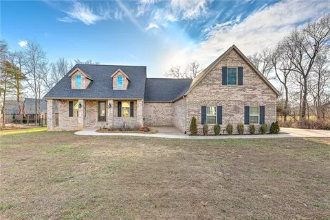 7 Ellwood Ln, Bella Vista, AR 72715