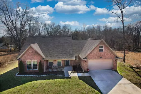 9 Exminster Ln, Bella Vista, AR 72714