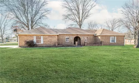 2732 W White Oak Dr, Rogers, AR 72758