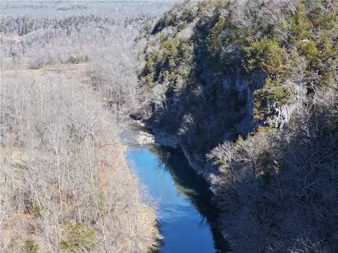 Murray Road, Parthenon, AR 72666