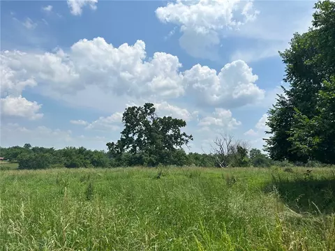 Cash Springs Road, Gravette, AR 72736