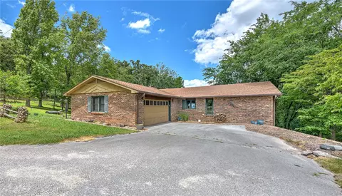 22 Roller Bend Rd, Eureka Springs, AR 72631