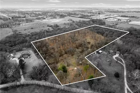 624 Puppy Creek Rd, Lowell, AR 72745