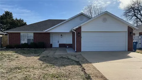 1601 Audry Ln, Bentonville, AR 72712