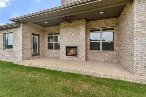 Exterior - 111 Ambry Loop, Centerton, AR 72719 photo 4 of 4