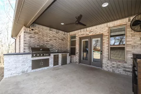Exterior - 1005 Red Oak Loop, Elm Springs, AR 72728 photo 9 of 11
