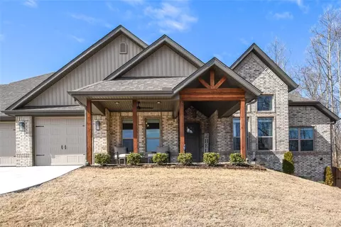 Exterior - 1005 Red Oak Loop, Elm Springs, AR 72728 photo 2 of 11