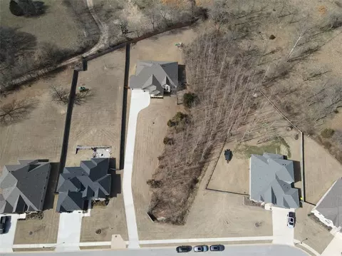 View/Area - 1005 Red Oak Loop, Elm Springs, AR 72728 photo 1 of 2