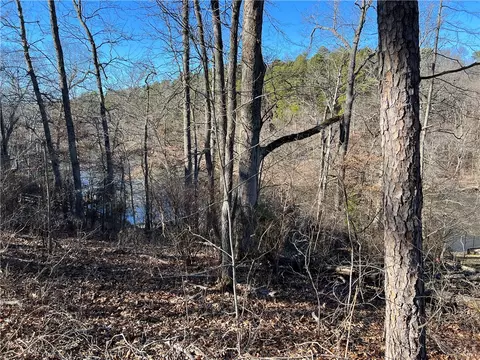 Lambeth Drive, Bella Vista, AR 72714