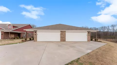 251 253 Anabranch Ct, Farmington, AR 72730