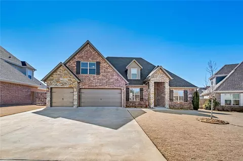 1610 Grace Pl, Bentonville, AR 72713