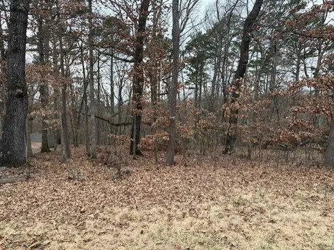 12 Radcliffe Dr, Bella Vista, AR 72714
