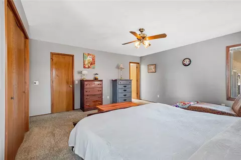 Bedroom - 10585 Keller Rd, Centerton, AR 72719 photo 2 of 2