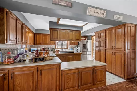 Kitchen - 10585 Keller Rd, Centerton, AR 72719 photo 1 of 4