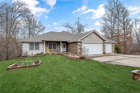 13 Lockton Dr, Bella Vista, AR 72714