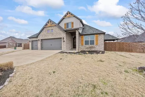 Exterior - 4604 W Buckeye Dr, Rogers, AR 72758 photo 9 of 9