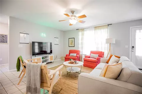 703 NW 10th St, Bentonville, AR 72712